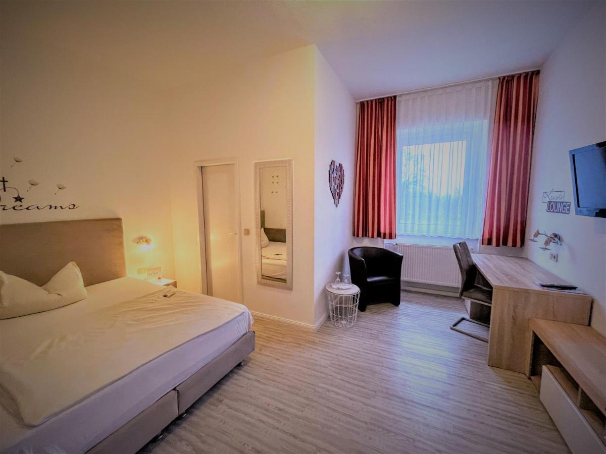 Arena Hotel เกลเซนเคียร์เคน ภายนอก รูปภาพ
